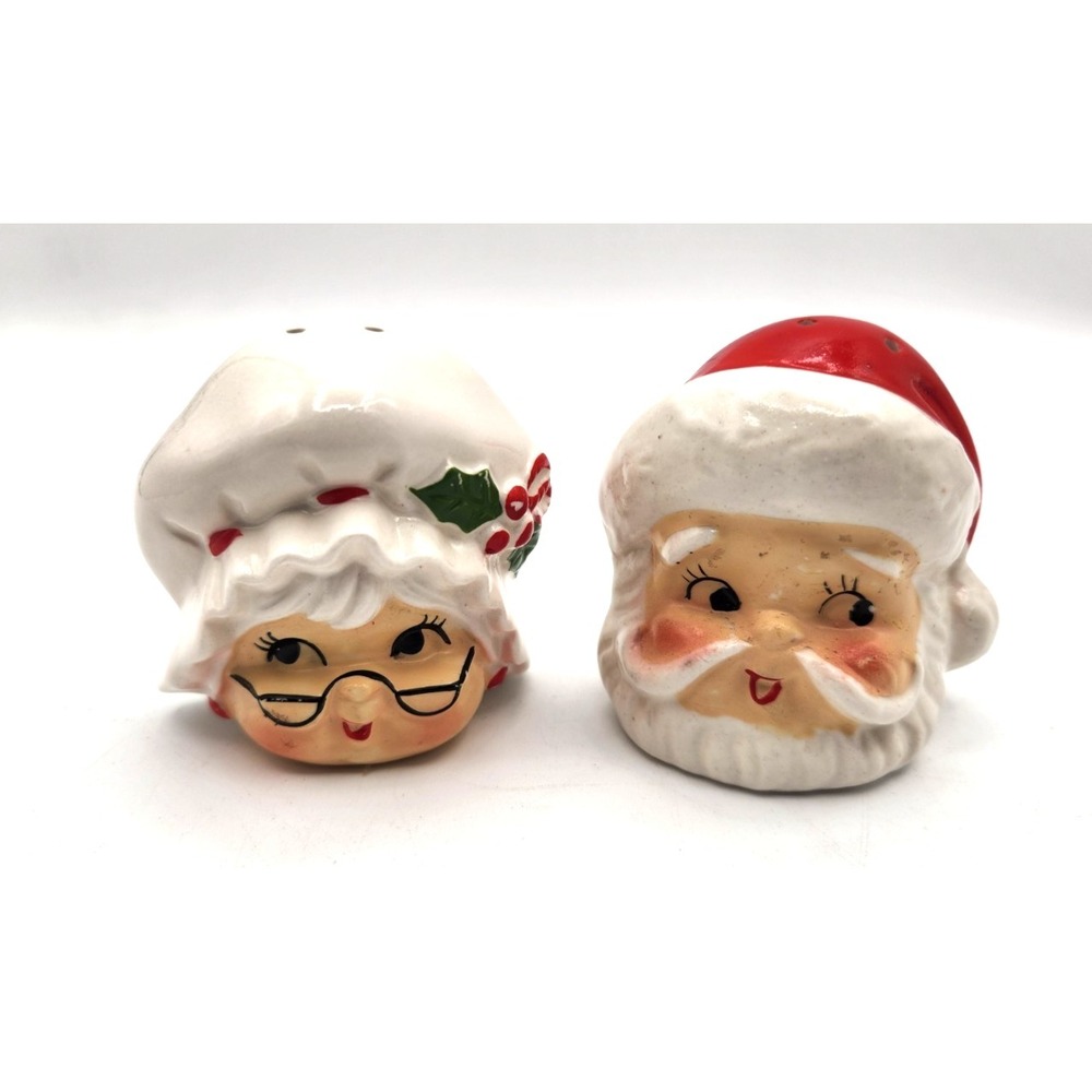 Vintage Mr & Mrs Santa Claus Head Side Eye Christmas Salt Pepper Shakers Japan